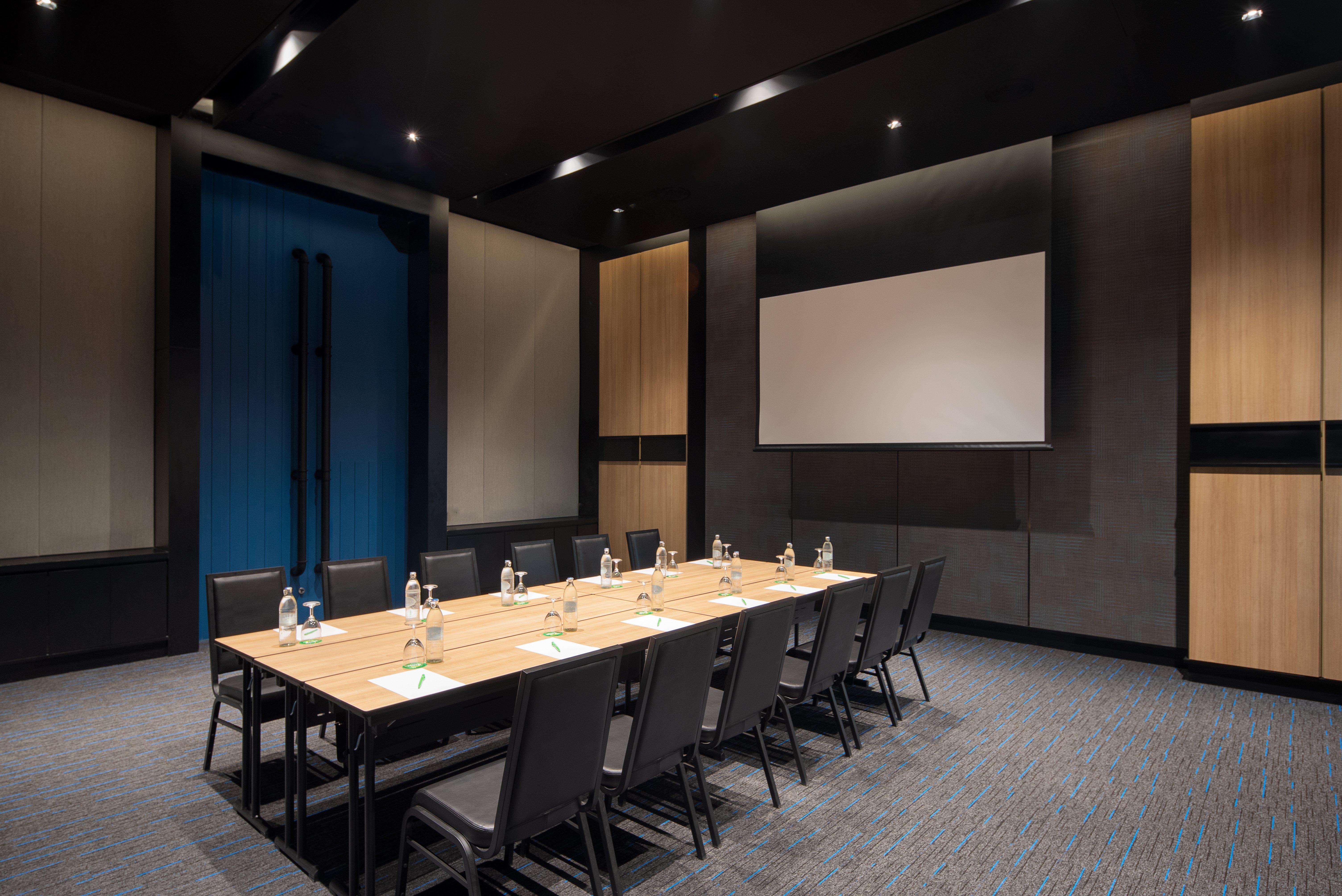 Holiday Inn & Suites Siracha Laemchabang By Ihg Si Racha Εξωτερικό φωτογραφία