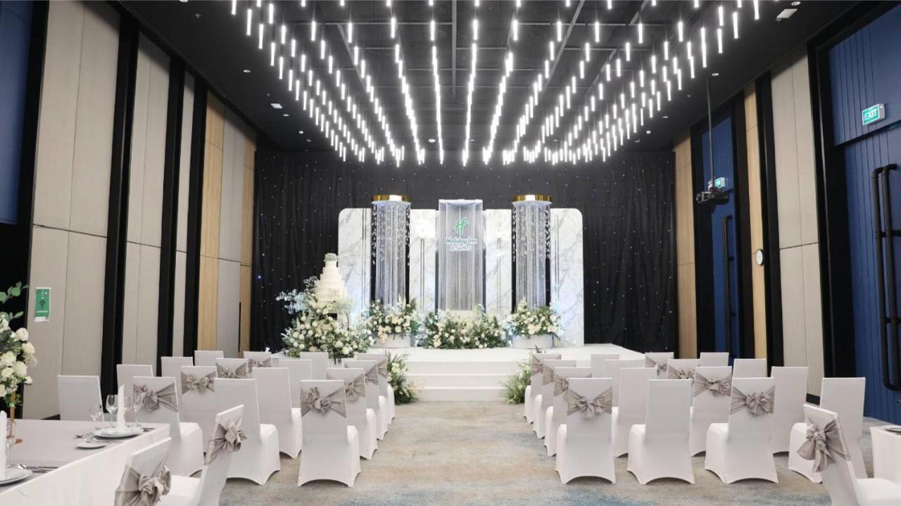 Holiday Inn & Suites Siracha Laemchabang By Ihg Si Racha Εξωτερικό φωτογραφία
