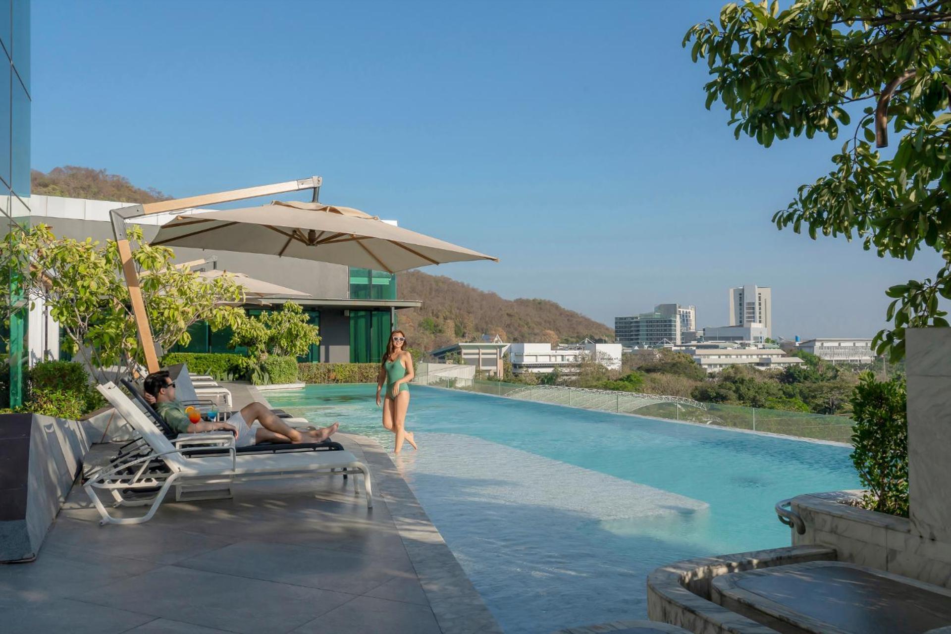 Holiday Inn & Suites Siracha Laemchabang By Ihg Si Racha Εξωτερικό φωτογραφία
