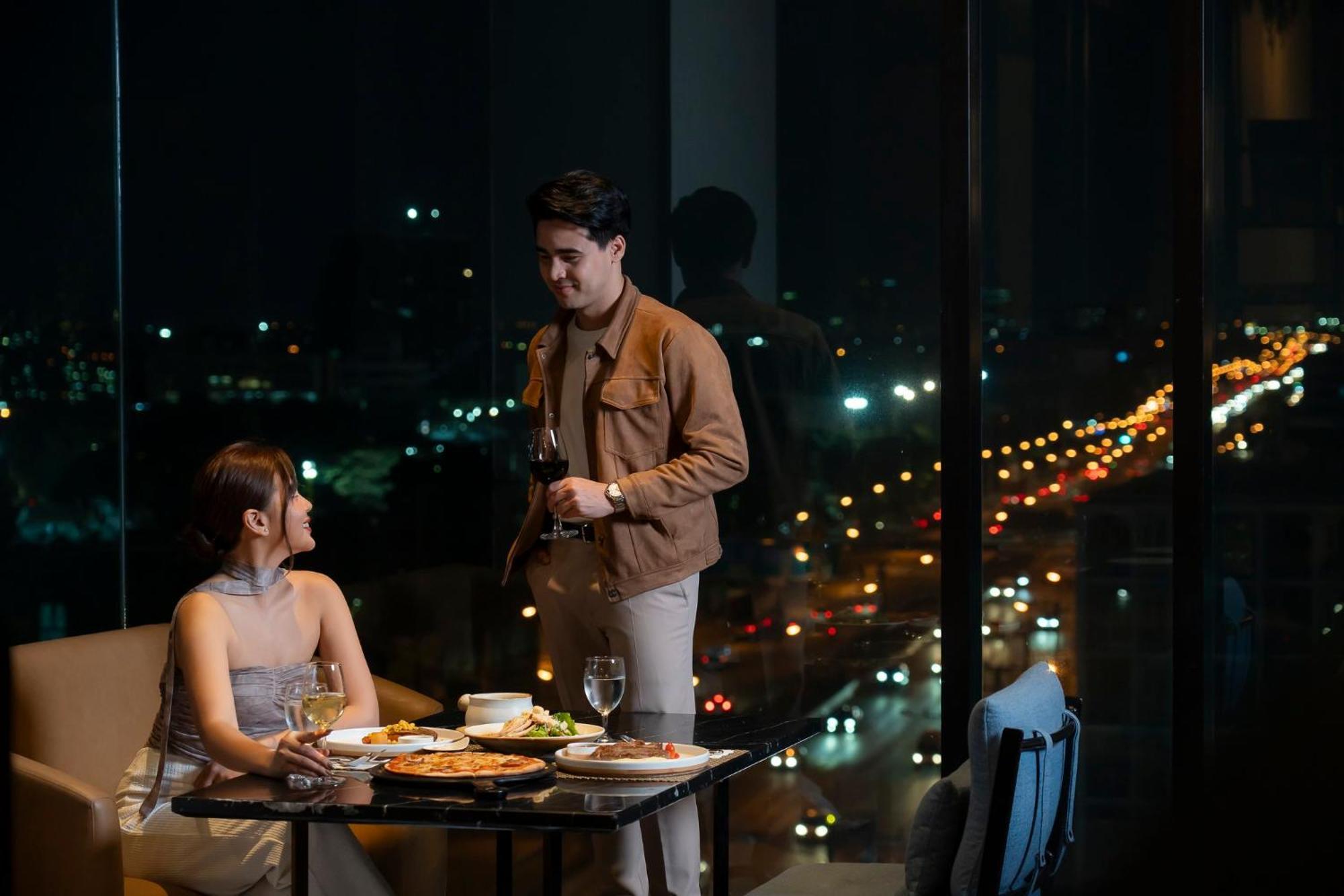Holiday Inn & Suites Siracha Laemchabang By Ihg Si Racha Εξωτερικό φωτογραφία